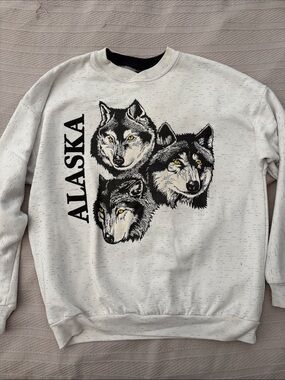 Vintage Alaskan Wolf Crewneck Sweatshirt – Made in USA